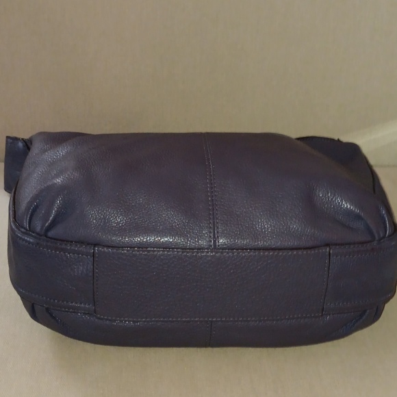 Coach Avery small leather grey hobo bag - Picture 5 of 13